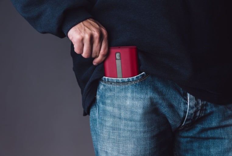 Powerbank, si potranno ancora portare in aereo dal primo aprile? Facciamo chiarezza